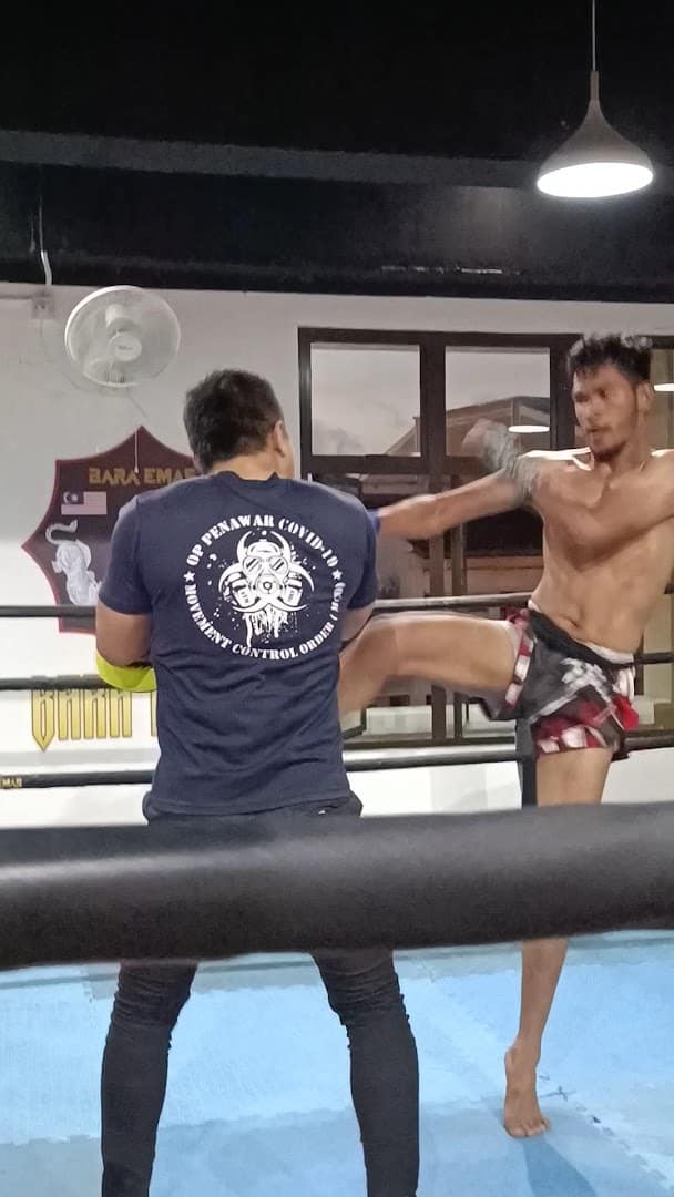 Bara emas muay thai gym & fitness — photo 2