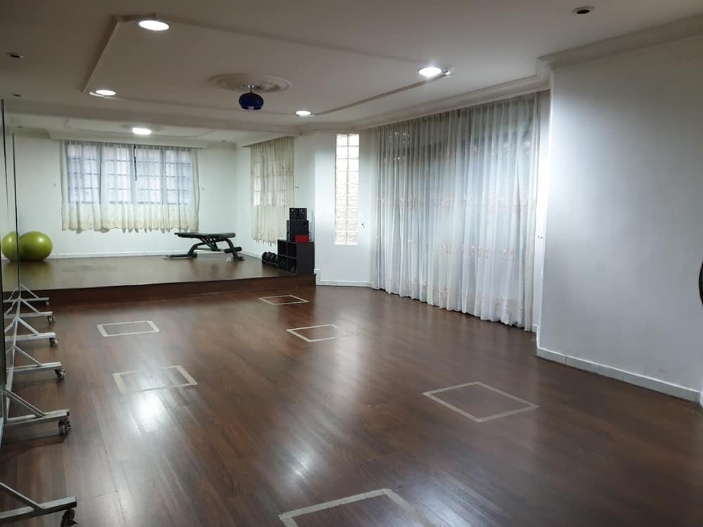 Home Yoga Studio — photo 1