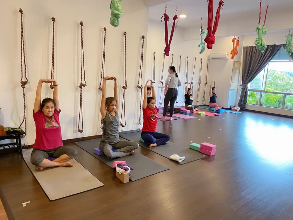 Present Yoga — photo 3