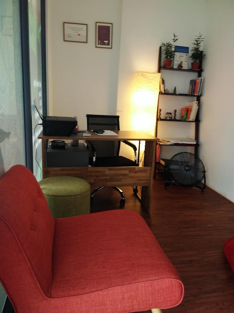 Roots Holistic Yoga Therapy — photo 4